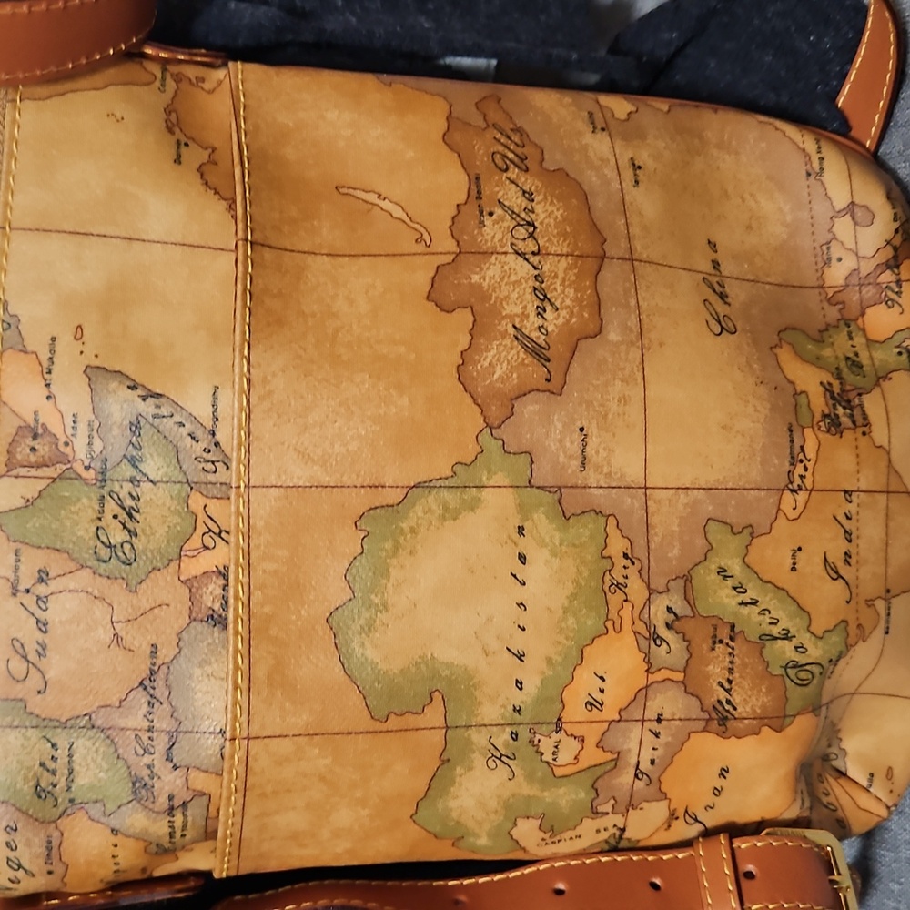 Alviero Martini Tan Map Crossbody Bag - Picture 8 of 10